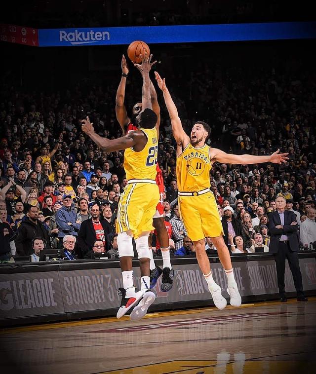 记者：德拉普肩部受伤，将缺席6至8周（记者称德拉普肩部受伤，预计缺阵6至8周）