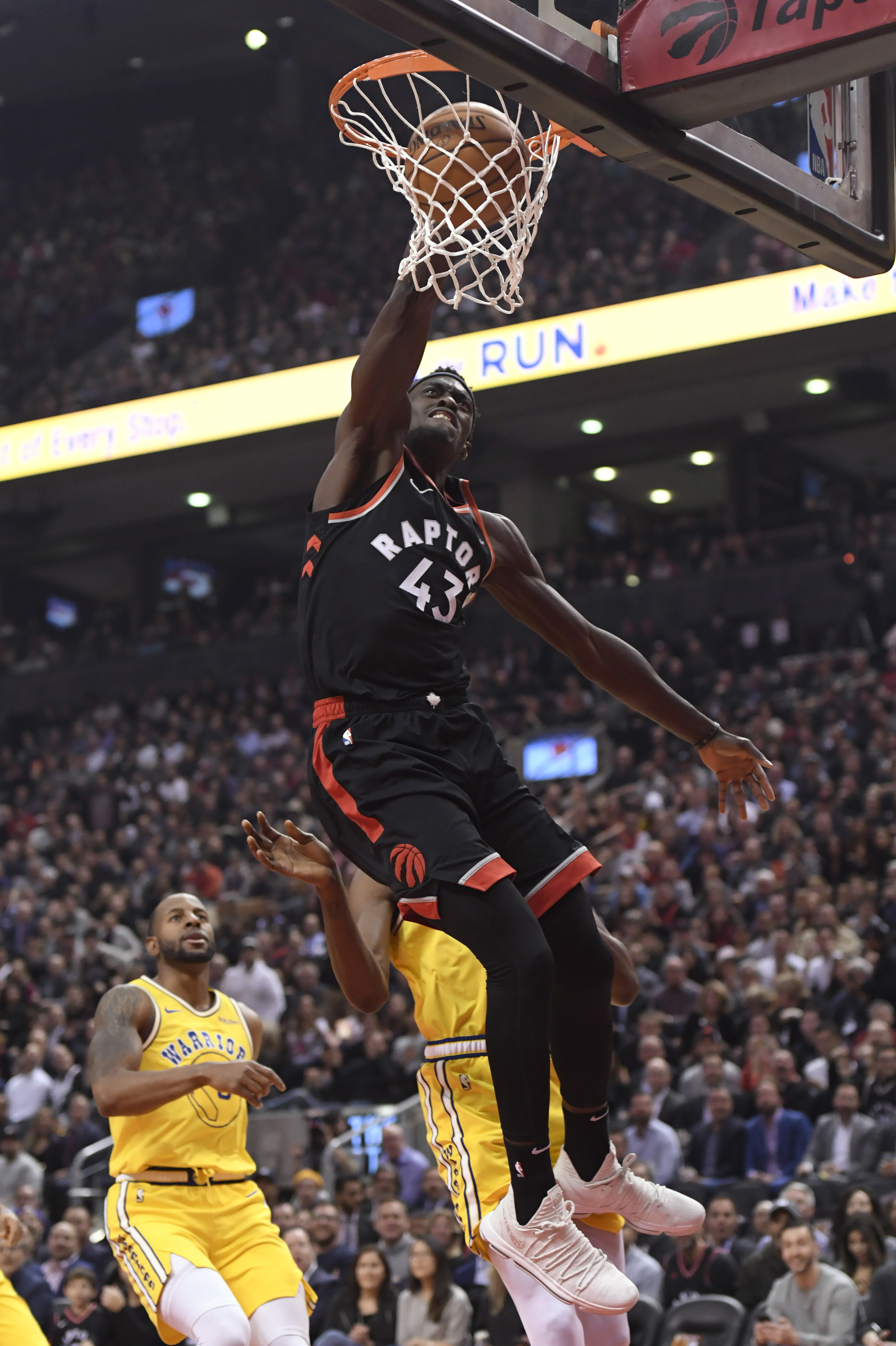 加图索：我为1-4的比分向意大利球迷道歉，下半场令人失望（加图索为1-4失利向意大利球迷道歉：下半场表现令人失望）