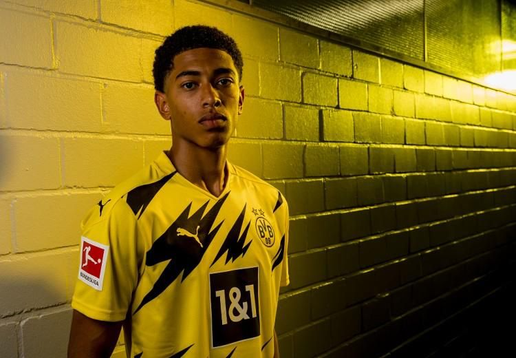 最关键挑战！约基奇对戈贝尔犯规 掘金挑战改判变约基奇两罚命中（关键时刻！掘金挑战成功推翻约基奇对戈贝尔犯规判罚，约基奇两罚全中）