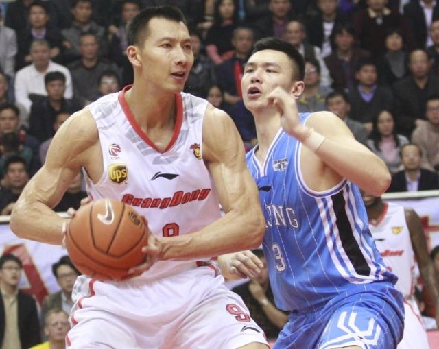 西甲：巴萨客场3-1战胜赫罗纳（西甲：巴萨做客3比1力克赫罗纳）