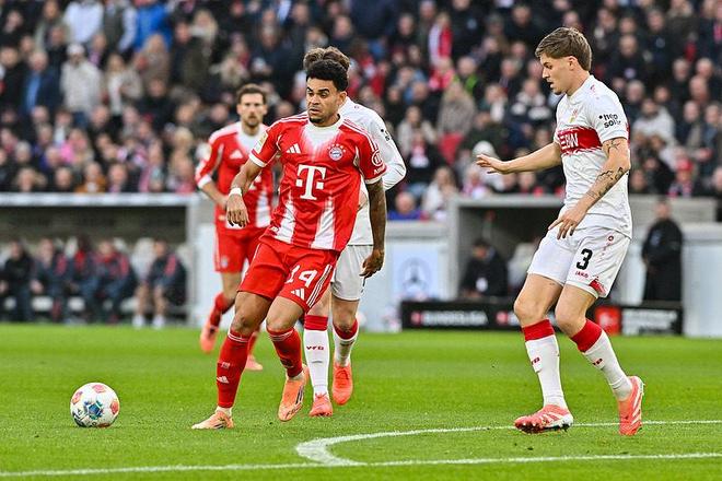 苏亚雷斯：作为主教练我要承担责任，球队有明显的变化和提高（苏亚雷斯：主帅之责在我，球队变化与提升有目共睹）