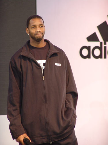 安德森本赛季欧联已送出11次关键传球，为欧联球员中最多（安德森本季欧联关键传球11次，高居榜首）